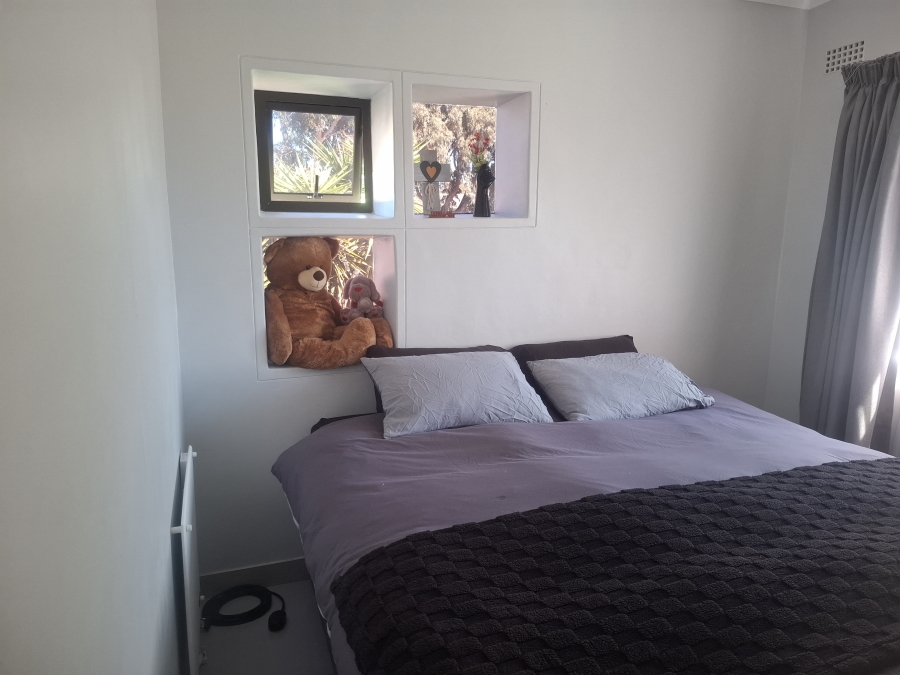 To Let 2 Bedroom Property for Rent in Table View Western Cape